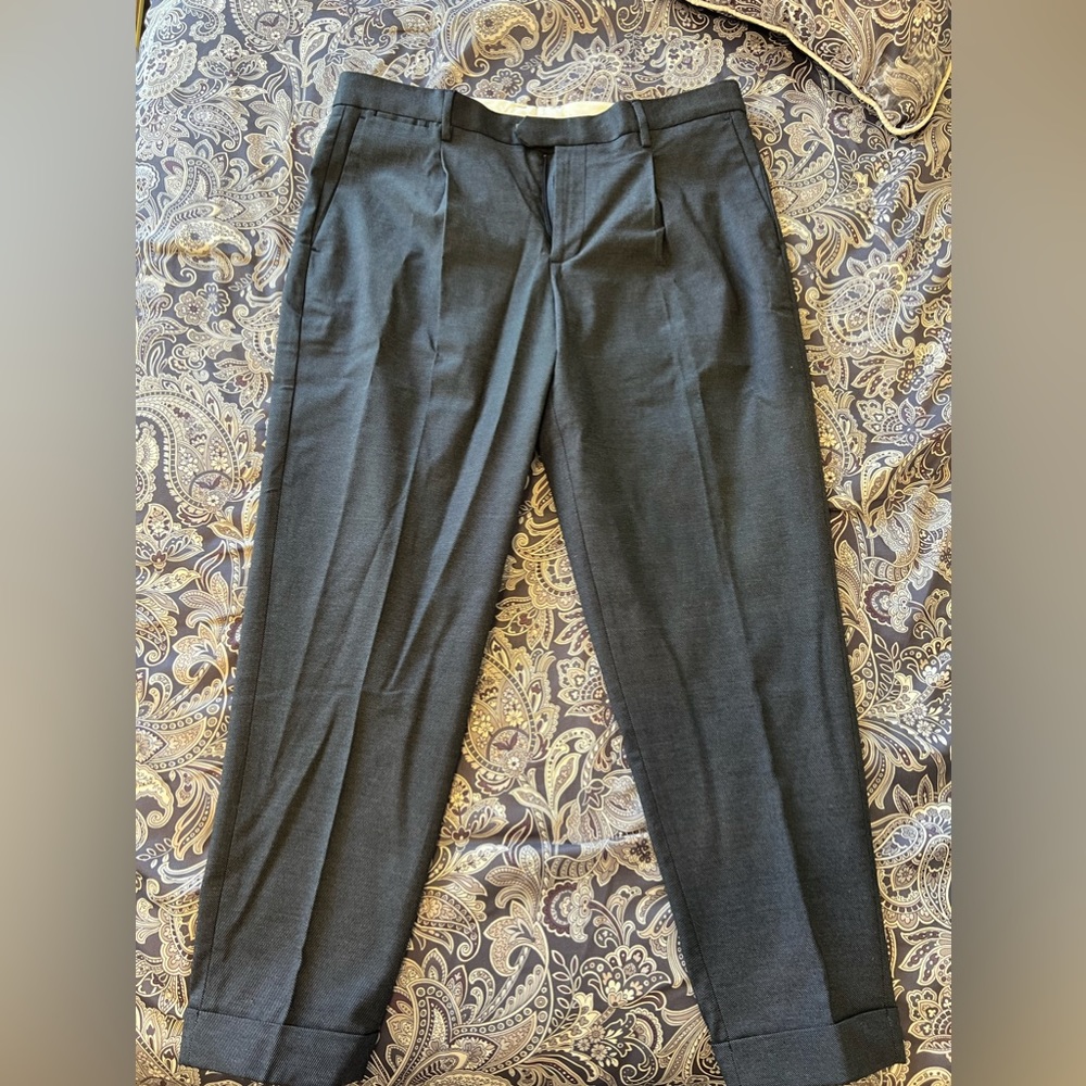 Zara men slacks. Size 36. Gray. Never worn